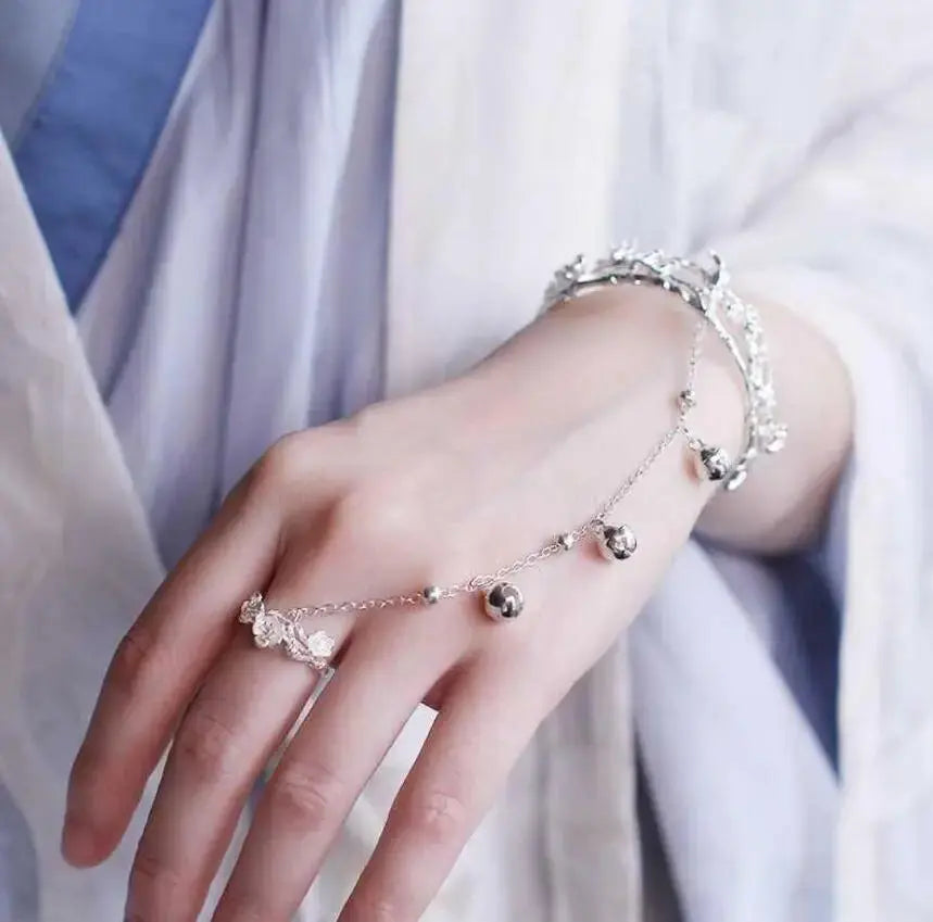 Korean Fashion Butterfly Bracelet for Woman Bells Bangles Vintage Silver Color Ring Bracelet for Women Jewelery Pulseras Mujer - Couture Cozy