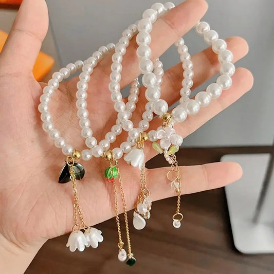 New Unique Design Elegant Exquisite Simple Imitation Pearl Elastic Pendant Bracelet Ladies Fashion Jewelery Party Gift