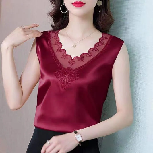 Korean Black Elastic Satin Lace Hollow Vest Fashion Formal V-neck Sleeveless Office Lady Suit Inside Tanks Tops Tees B3373