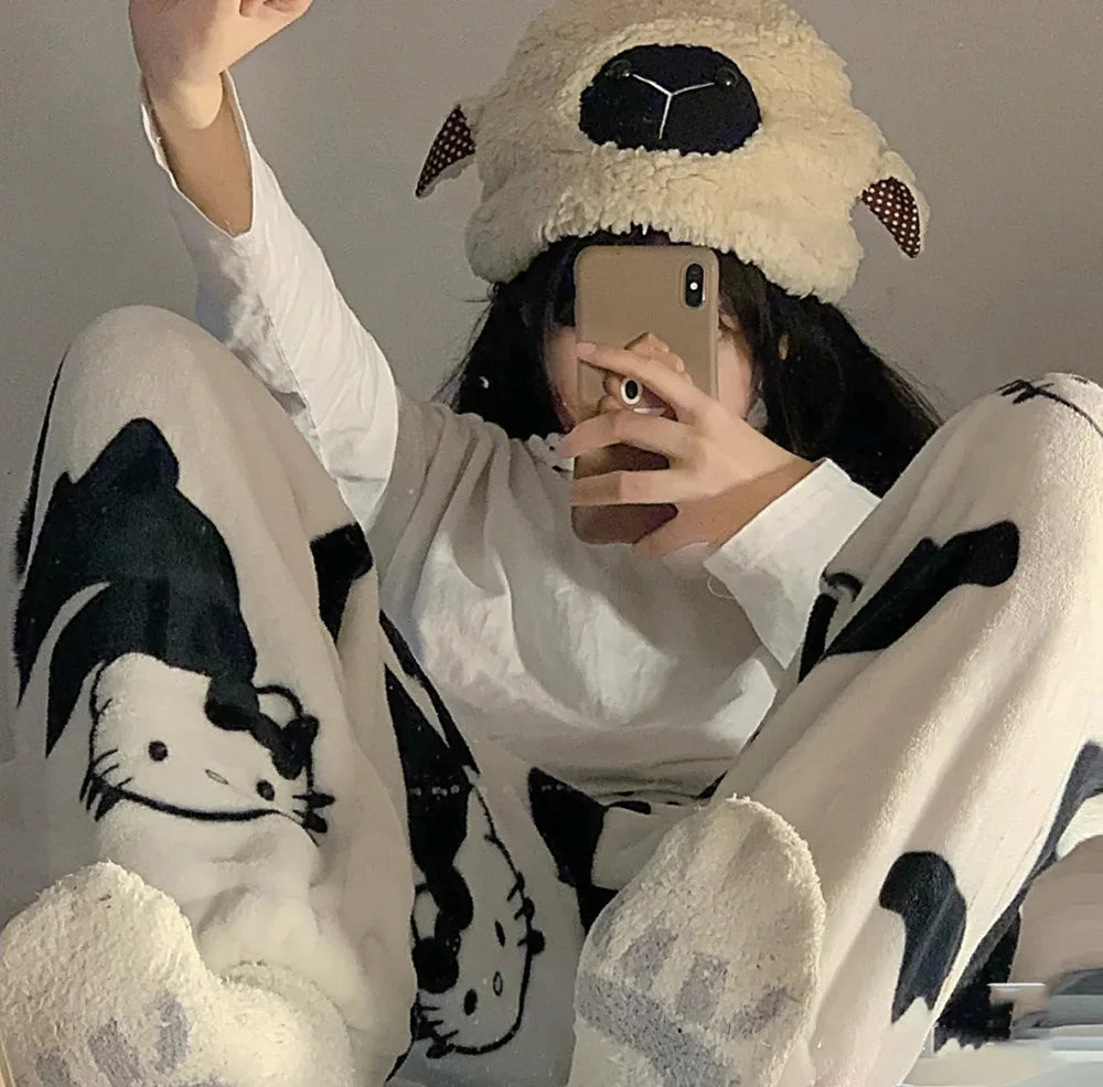 2023 Anime Sanrio Hello Kitty Pajamas Black Flannel Women Kawaii Woolen White Cartoon Casual Home Pants Autumn Fashion Trousers Couture Cozy